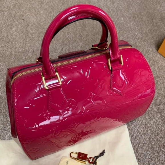 LV Montana Handbag - Picture 6 of 13